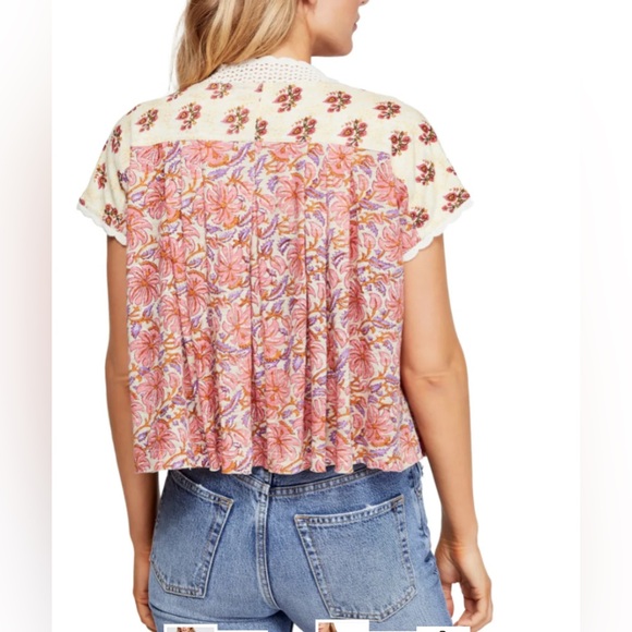 Free People Leilani Top ~ Floral Cream & Pink - Picture 3 of 12